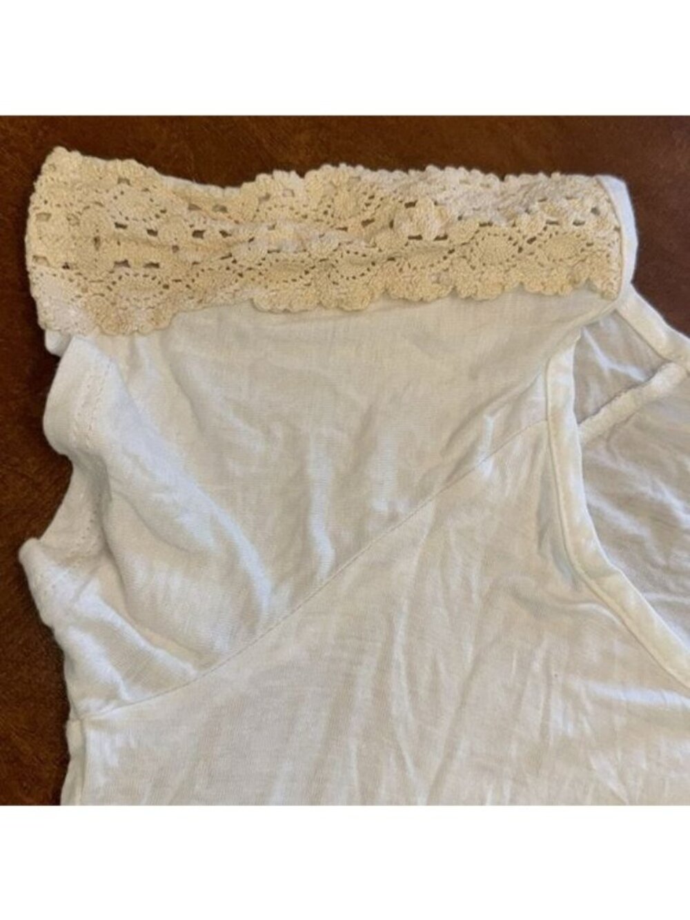 Threads Studio Womens S White Tee With Elephant & Floral Design - Picture 6 of 8